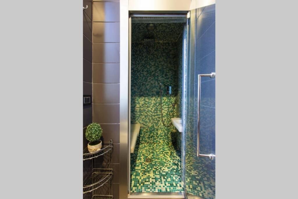 Luxury Sciuti Apartment Палермо Екстериор снимка